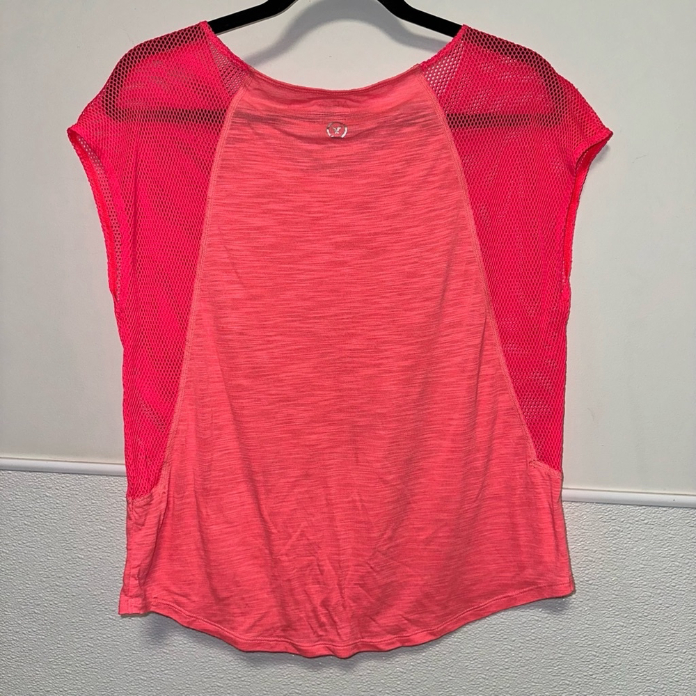 Women's American Eagle Outfitters Shirt, Neon Pink, Size M AEO Athletic Mesh - Picture 6 of 11